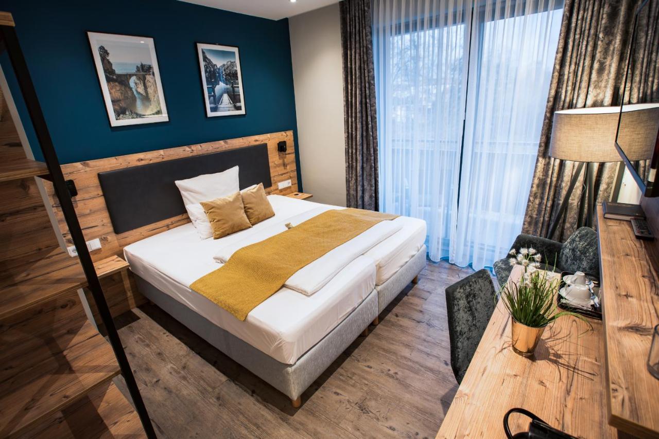 Hotel & Restaurant Rizzelli Superior Neustadt an der Aisch Eksteriør bilde